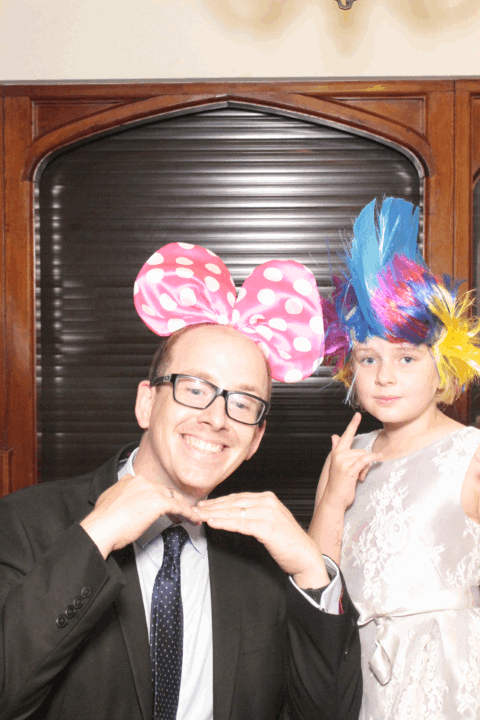 Laura and Mo's Wedding | View more photos from the event at gallery.myphotoboothexperience.co.uk/u/MyPhotoBoothExperienceLtd/Laura-and-Mos-Wedding